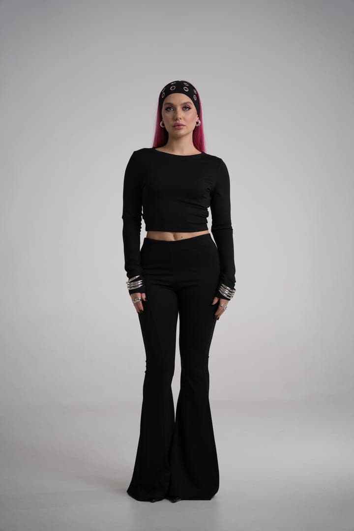 Set : Crop top mulat cu mâneci lungi & Pantaloni evazați elastici